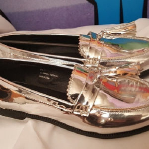 Sociology Sz 10-GOLD METALLIC DUAL TASSEL LOAFERS